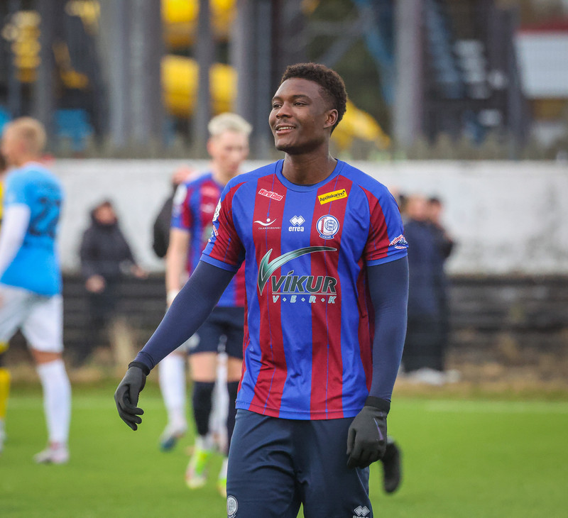 Mikil trú á Omar Sowe.