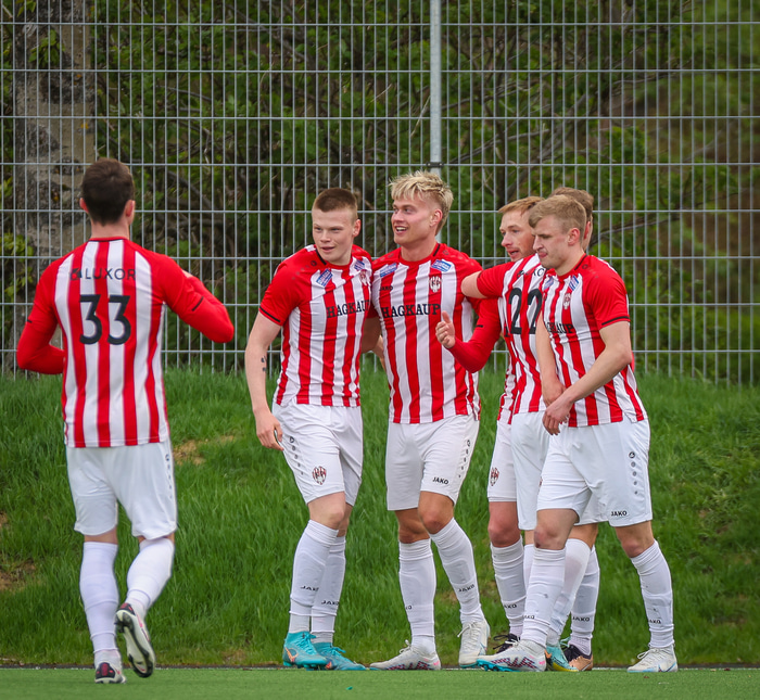 Ég er ánægður með þetta verkefni og hvernig við erum að þróa okkar leik og það er stemning í kringum þetta