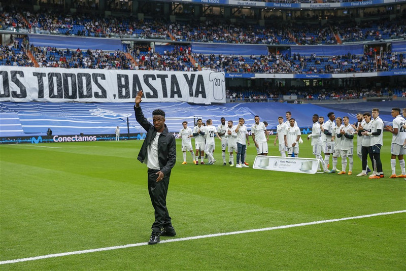 Vinicius fékk blíðar móttökur á Bernabeu