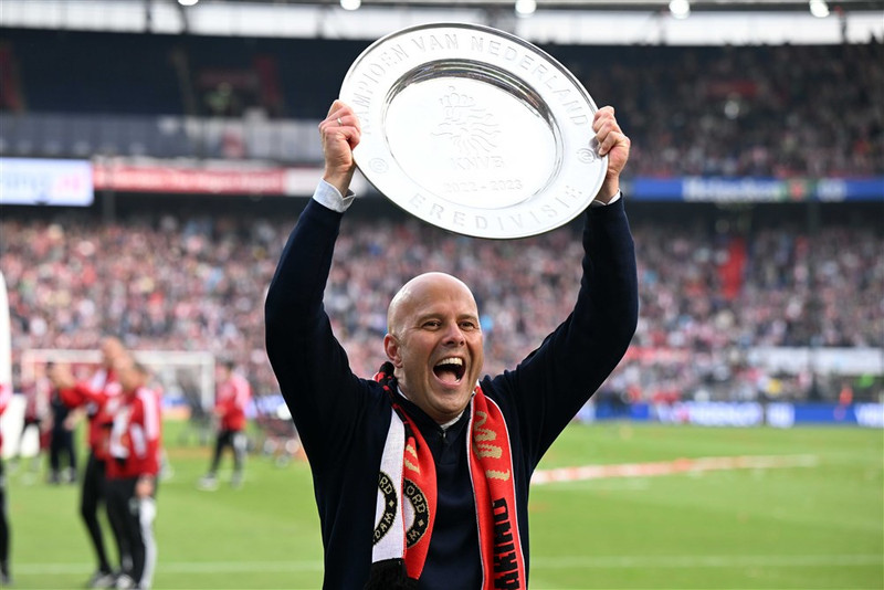 Arne Slot nú talinn líklegastur til að taka við Liverpool