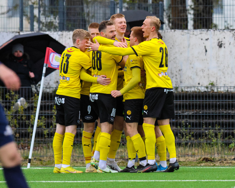 Myndaveisla: ÍA vann Leikni í Breiðholti