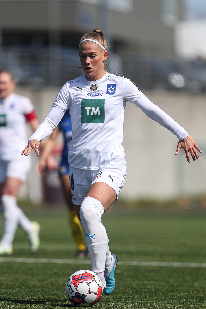 Myndaveisla: Stjarnan sló Gróttu út á nesinu