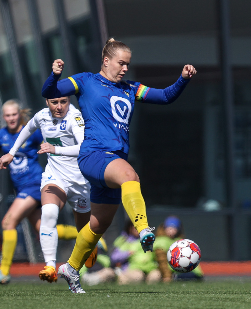 Myndaveisla: Stjarnan sló Gróttu út á nesinu