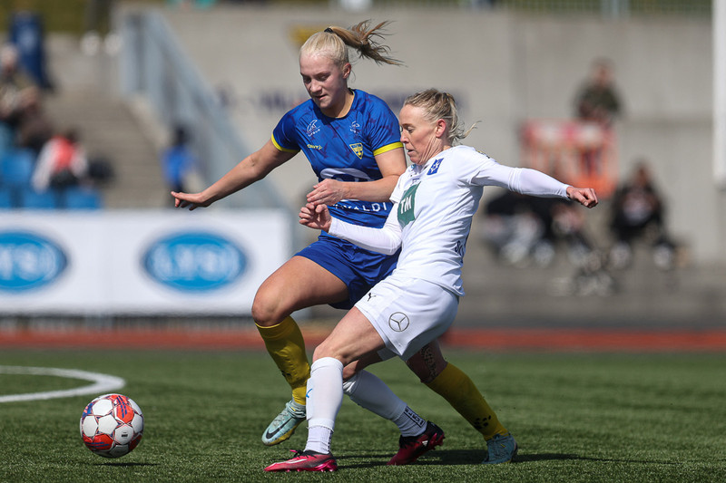 Myndaveisla: Stjarnan sló Gróttu út á nesinu