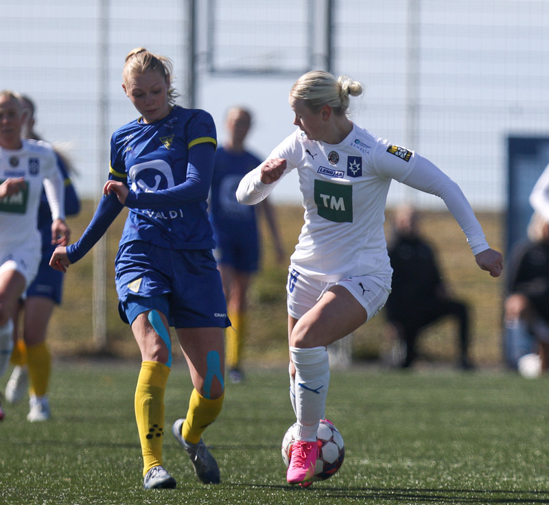 Myndaveisla: Stjarnan sló Gróttu út á nesinu