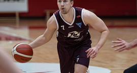 Pétur Rúnar spáir í 36. umferð ensku...