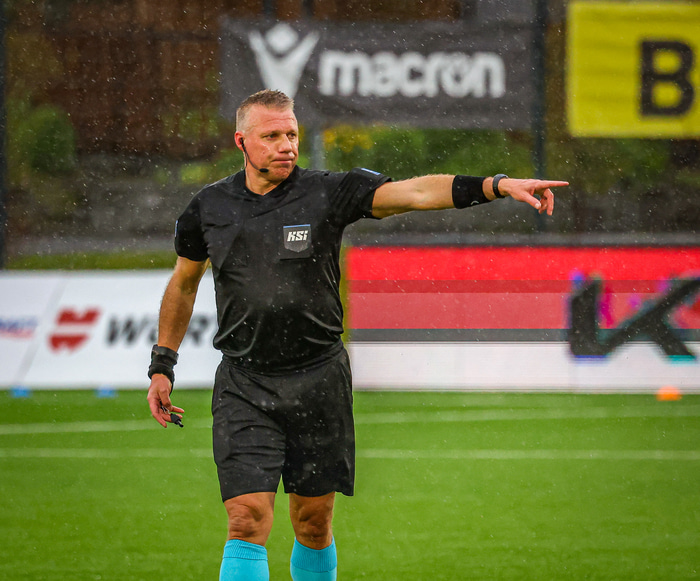 Pétur Guðmundsson.