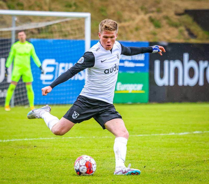 Ástbjörn.