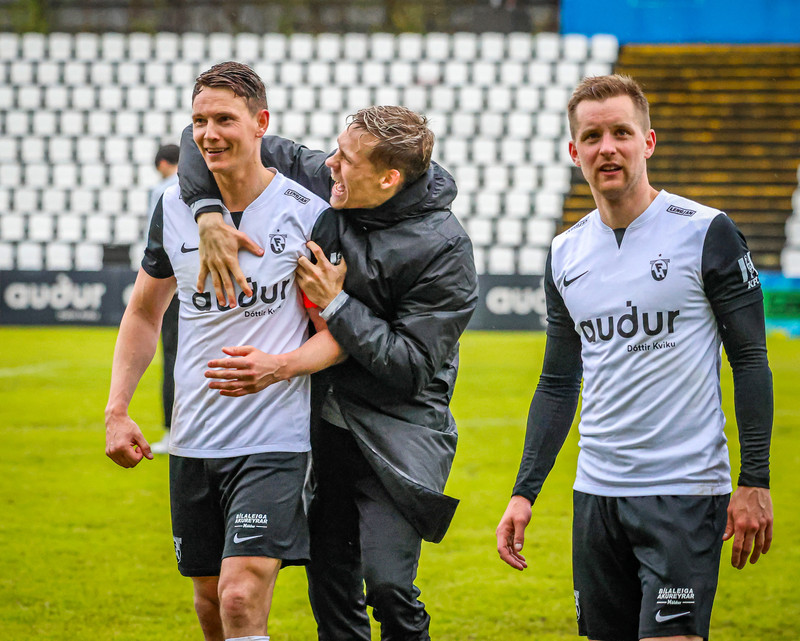 Besta deildin: FH jafnaði í uppbótartíma