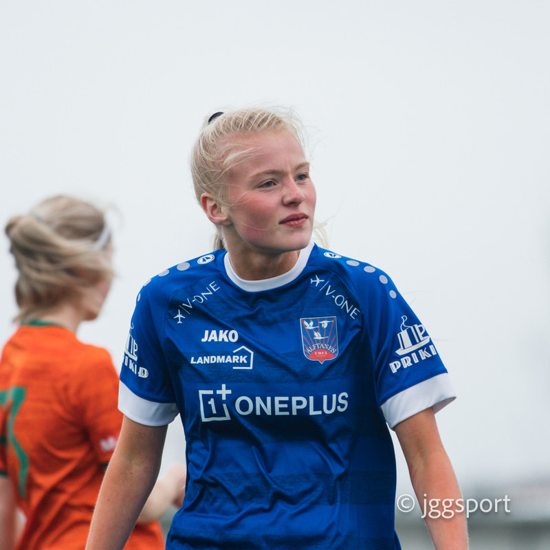Myndaveisla: Einherji vann Álftanes í 2. deildinni
