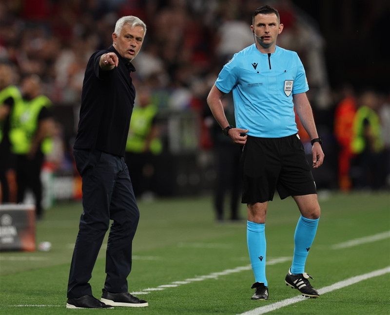 Mourinho: Sagði eigendunum að ég myndi láta þá vita