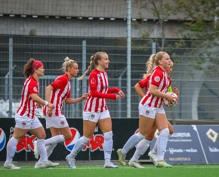 Þrótti er spáð sjötta sæti.