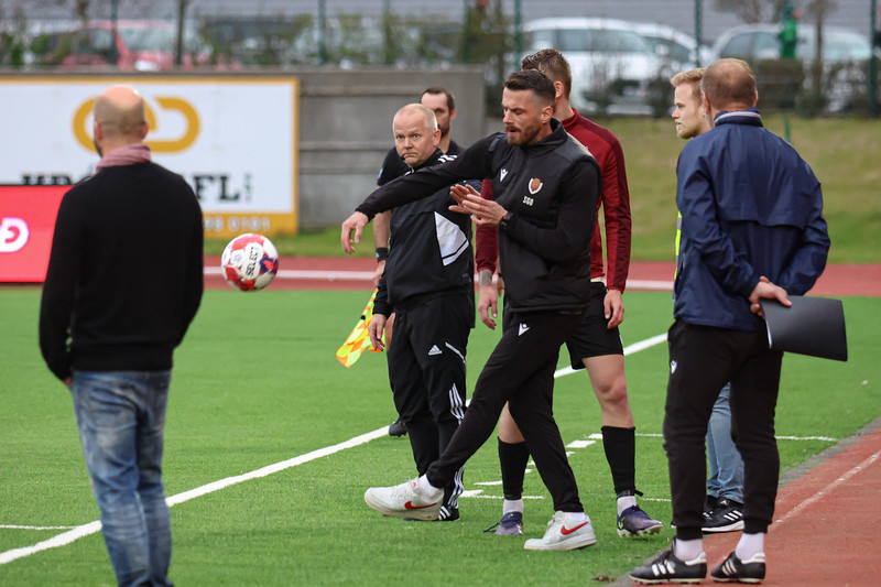 Sölvi Geir fékk rauða spjaldið