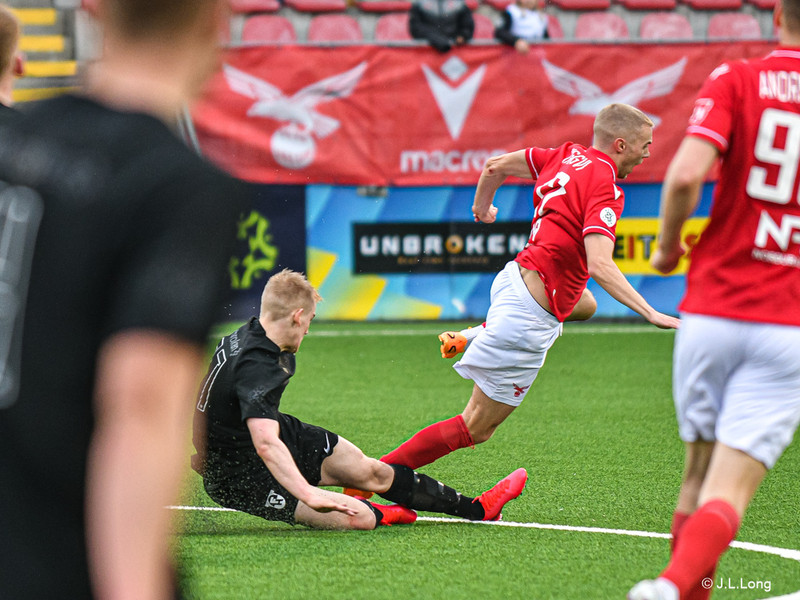 Myndaveisla: Valur og FH skildu jöfn í Bestu-deild karla
