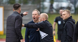 Óskar segir Arnar hafa verið eins og brúðuleikstjóra...
