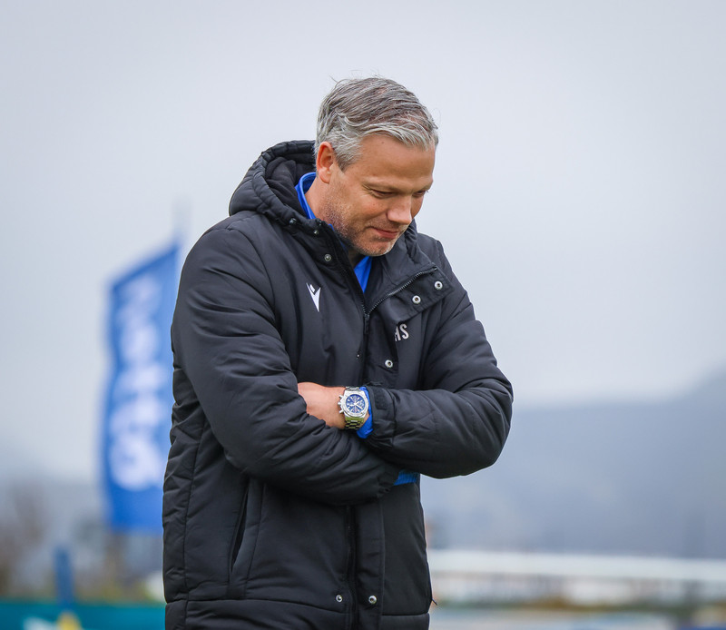 Helgi Sigurðsson þjálfar Grindavík ekki áfram.