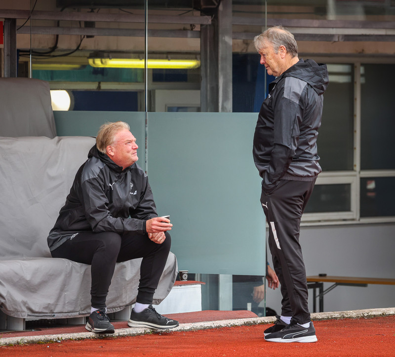 Lennartsson og Davíð Snorri fylgjast með Úkraínu og Bosníu