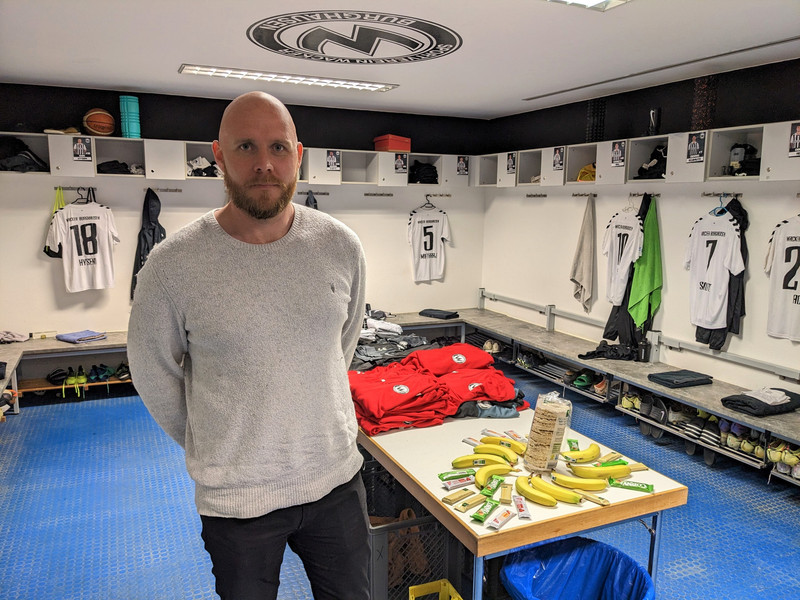 Hannes í klefanum hjá Wacker Burghausen.