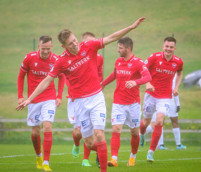 70 dagar í að Aron mætti ræða við önnur félög