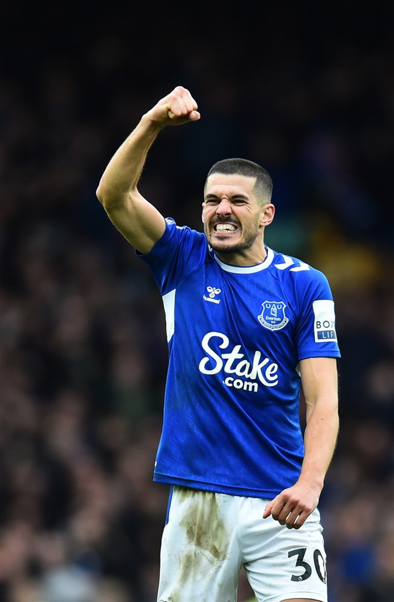 Conor Coady kominn til Leicester (Staðfest)