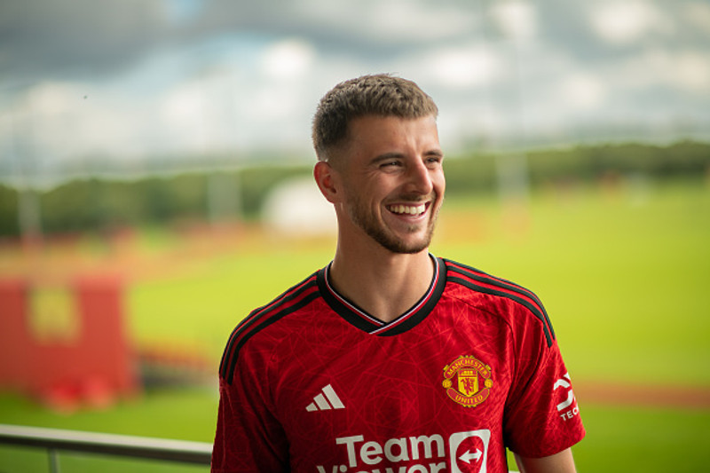 Mason Mount var keyptur frá Chelsea.