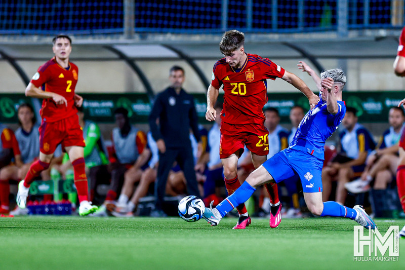 Cesar Palacios í leik gegn U19 liði Íslands fyrir þremur árum.