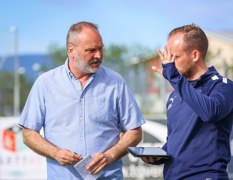<b>Kristján Guðmundsson</b> - Þjálfari kvennaliðs Stjörnunnar. Þessi mikli fótboltaheili gæti verið klár í að snúa aftur í karlaboltann, býr yfir mikilli reynslu og hann kæmi klárlega með nýjar hugmyndir.