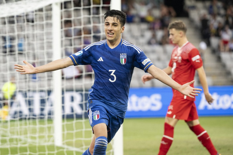Parisi til Fiorentina (Staðfest) - Arthur á leiðinni