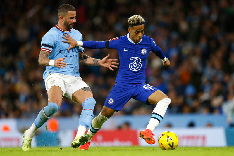 Chelsea lánar lærisvein Heimis til Ipswich (Staðfest)