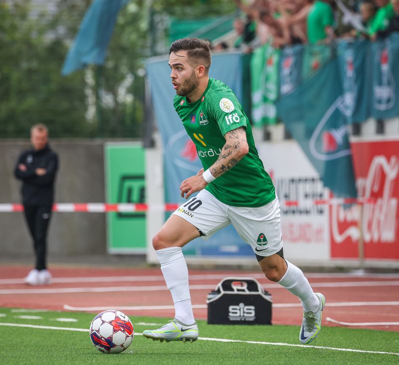 Kristinn Steindórsson meiddur.