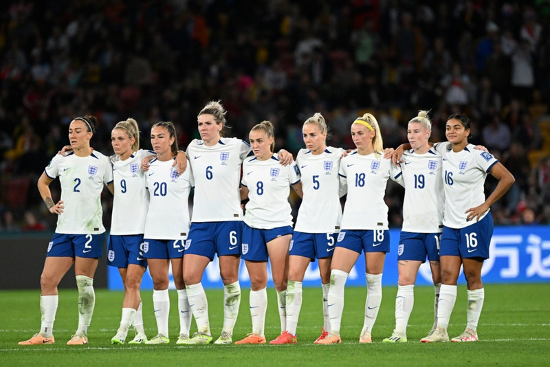 Undankeppni EM: Danmörk á lokamótið - Svíþjóð spilar úrslitaleik við England