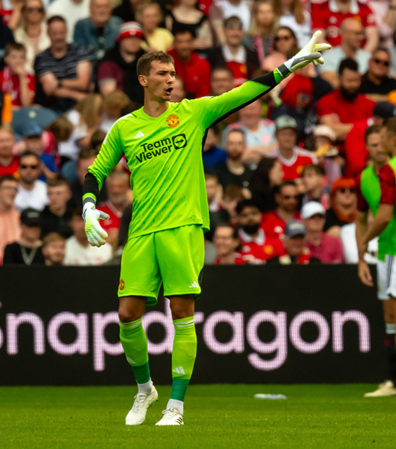 Matej Kovar er farinn til Leverkusen