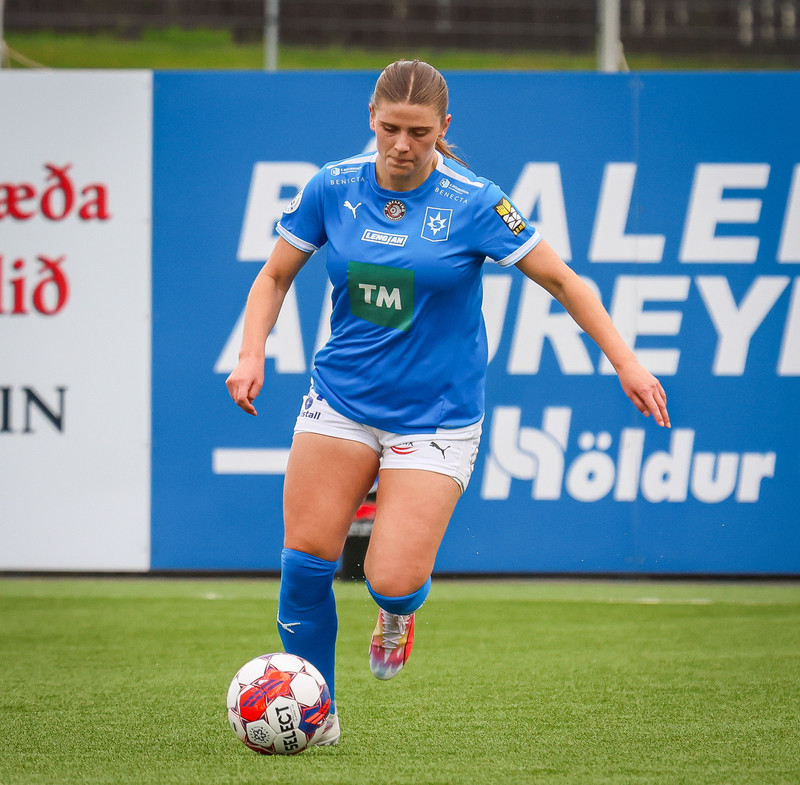 Myndaveisla: Stjarnan skellti Blikum
