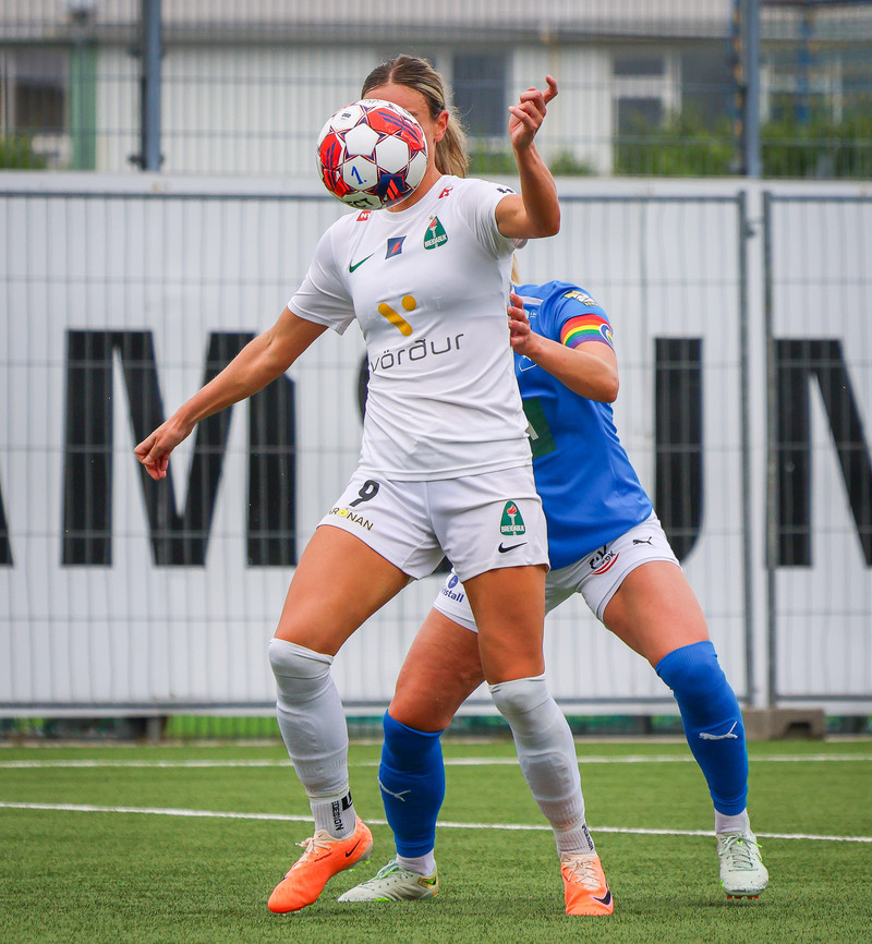Myndaveisla: Stjarnan skellti Blikum