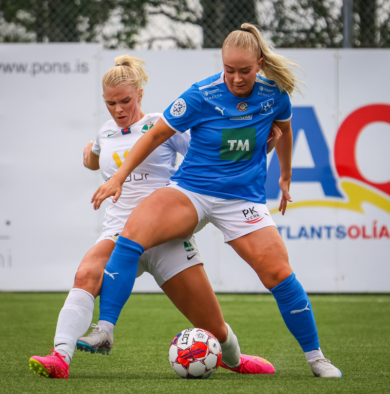 Myndaveisla: Stjarnan skellti Blikum
