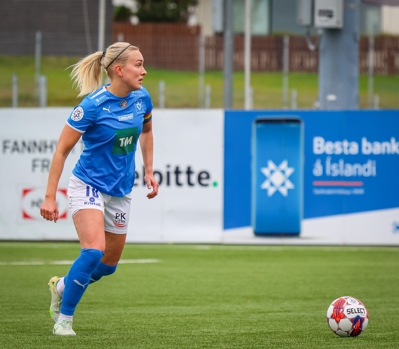 Myndaveisla: Stjarnan skellti Blikum