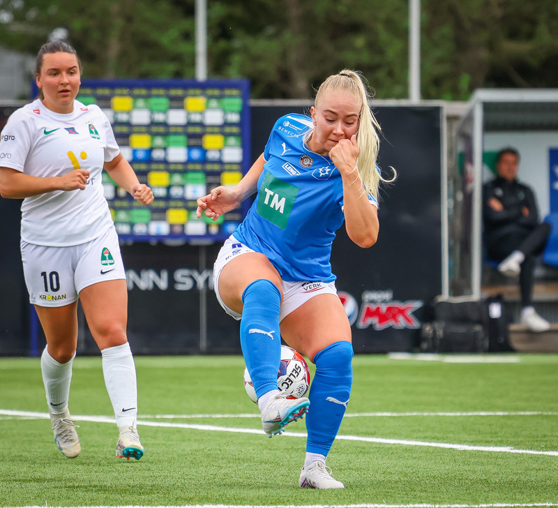 Myndaveisla: Stjarnan skellti Blikum