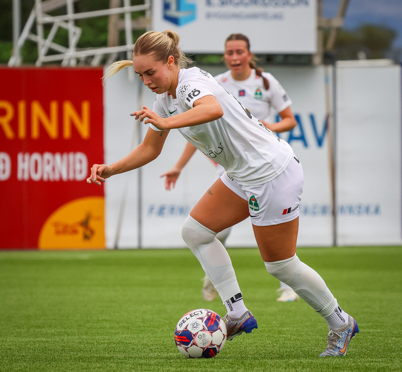 Myndaveisla: Stjarnan skellti Blikum