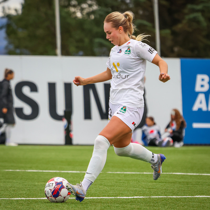 Myndaveisla: Stjarnan skellti Blikum