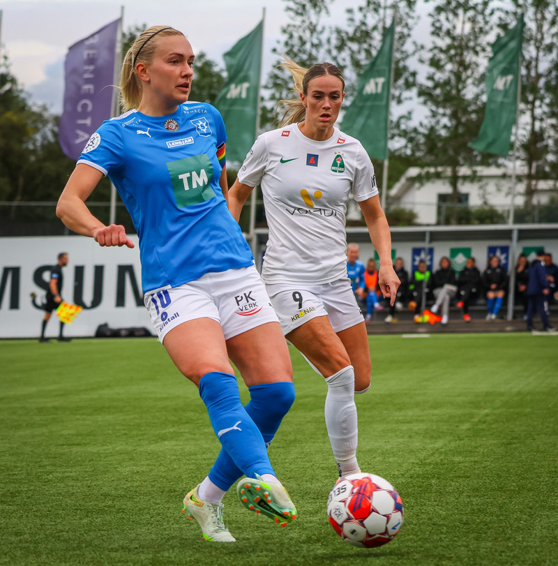 Myndaveisla: Stjarnan skellti Blikum