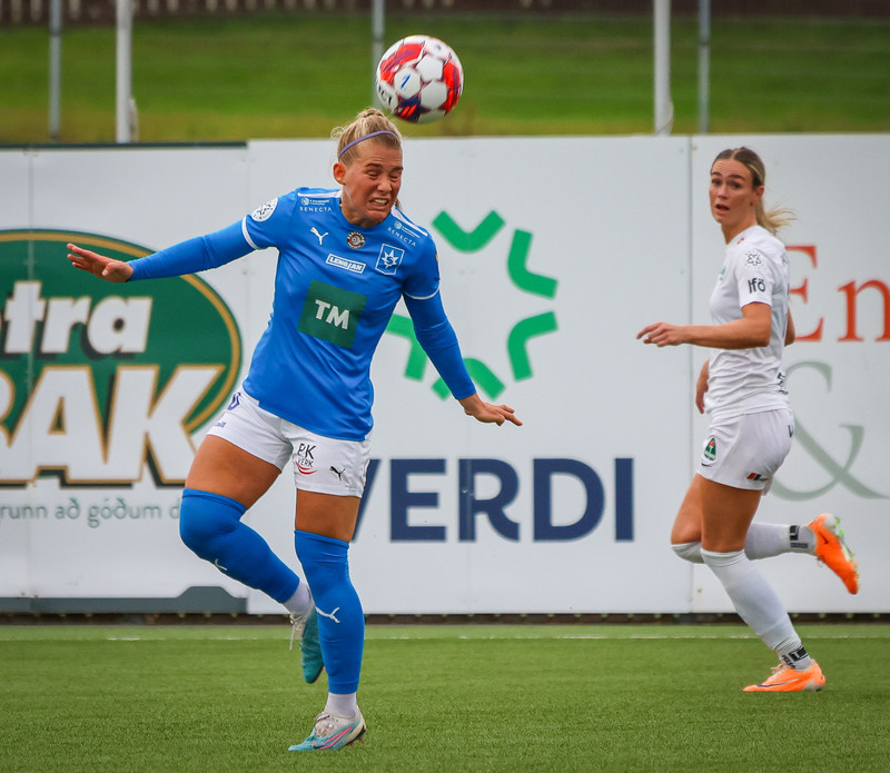 Myndaveisla: Stjarnan skellti Blikum