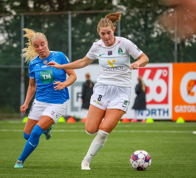 Myndaveisla: Stjarnan skellti Blikum