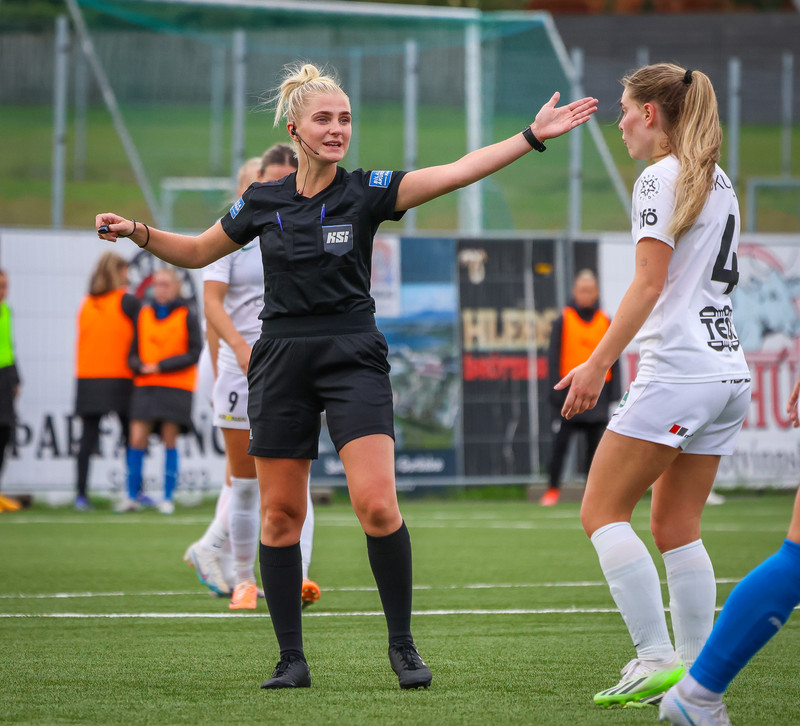 Myndaveisla: Stjarnan skellti Blikum