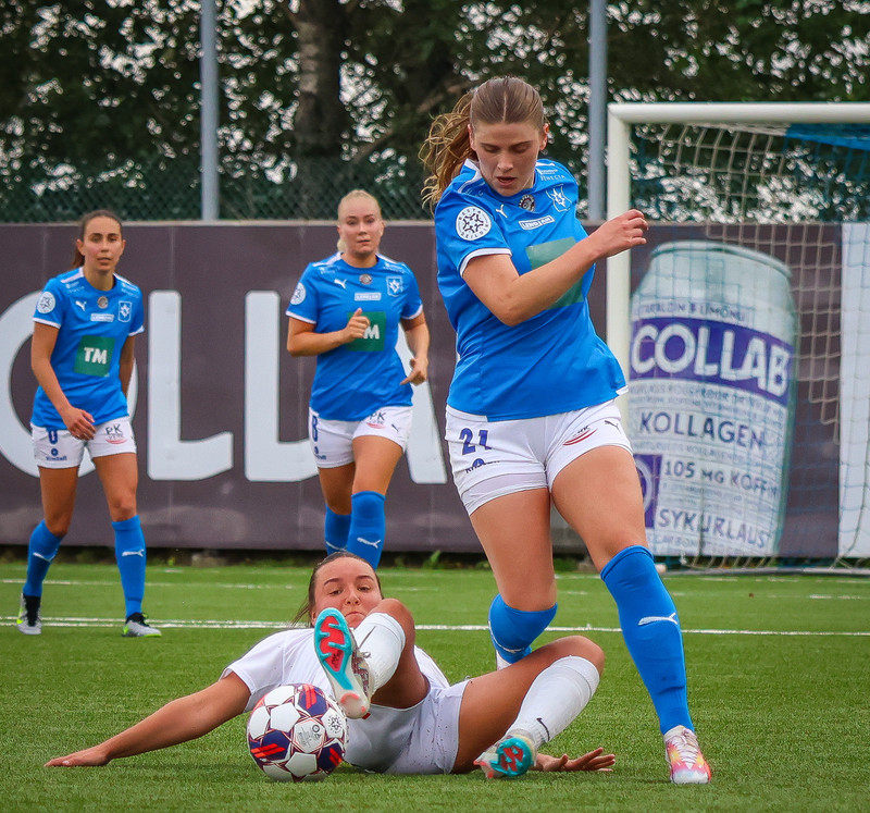 Myndaveisla: Stjarnan skellti Blikum