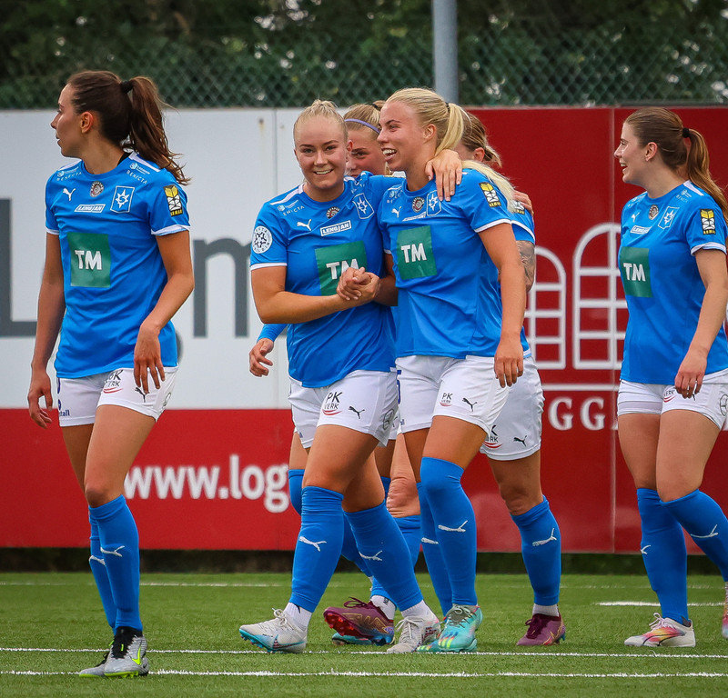 Myndaveisla: Stjarnan skellti Blikum