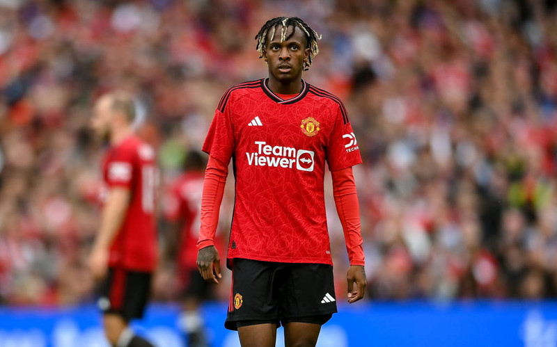 Groningen kaupir vængmann Man Utd (Staðfest)