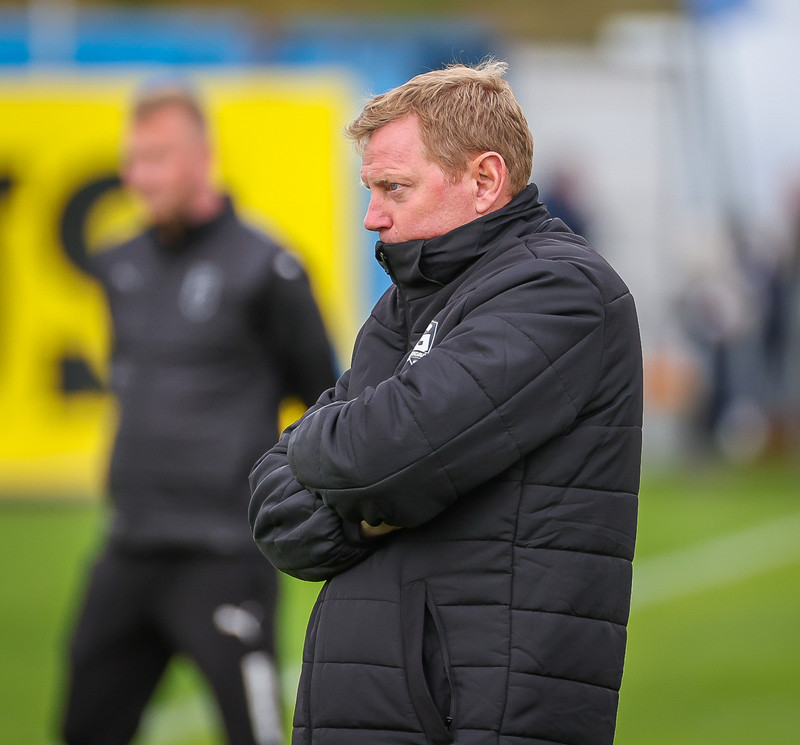 <b>Brynjar Björn Gunnarsson</b> - Er að taka til starfa hjá félaginu sem meðþjálfari Sölva Geir Ottesen í Evrópukeppni. Víkingar þurftu að ráða inn þjálfara með UEFA Pro þjálfaragráðuna og því kemur Brynjar inn. Það gæti verið áhugavert að sjá hvort að hann sé tilbúinn að taka við þessu starfi, en hann hefur bara þjálfað í karlaboltanum til þessa. Fyrrum landsliðs- og atvinnumaður.