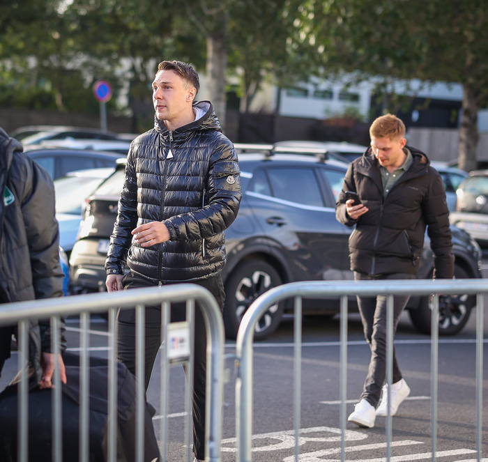 Patrik var mættur í grænt á Lublin Arena og tók þátt í upphitun.