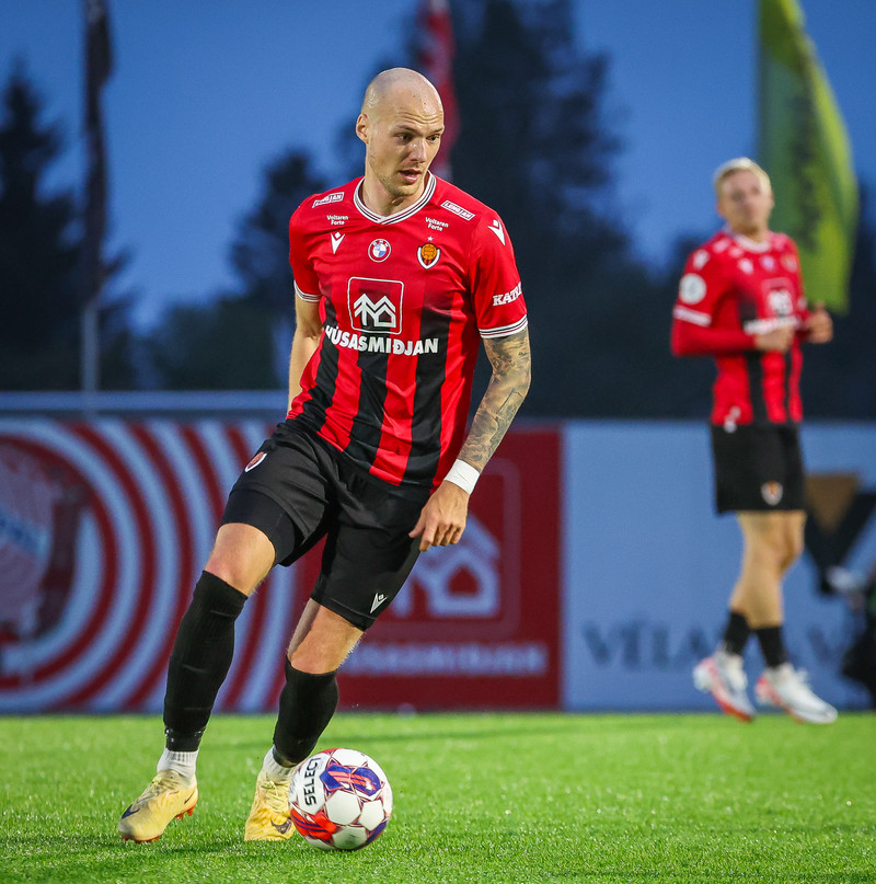 Aron Elís spáir í 4. umferð ensku úrvalsdeildarinnar