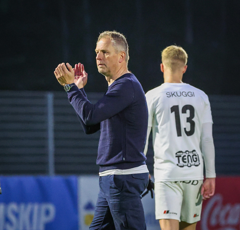 „Óskar þarf að kyngja stoltinu og bregðast við"